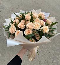 Букет Кремовые розы Латте в Красноусольском